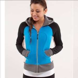 Lululemon Scuba Hoodie size 6